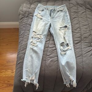 American eagle ripped mom jeans